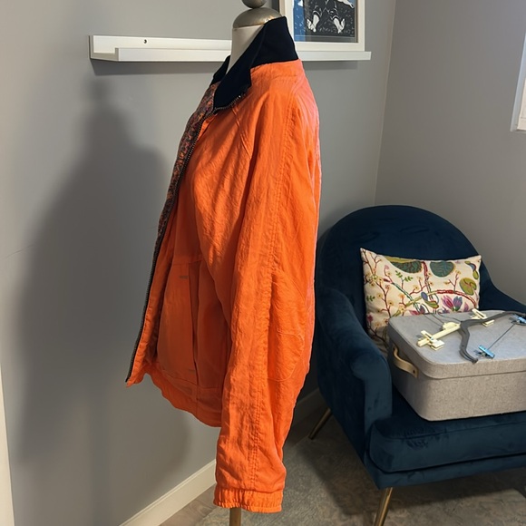 Men's Reversible Jacket - Picture 2 of 9